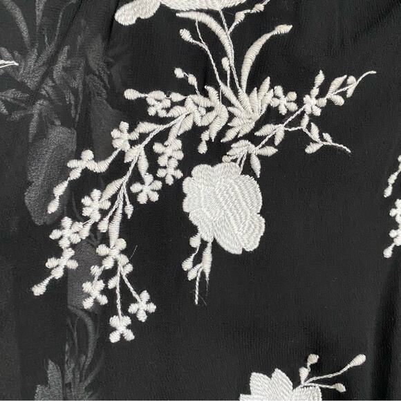 NEW Alice + Olivia Holden Embroidered Cold-Shoulder Mini Dress - Picture 11 of 16